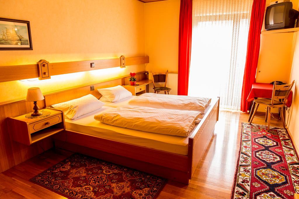 Waldhotel Kaltenborn  Rom bilde